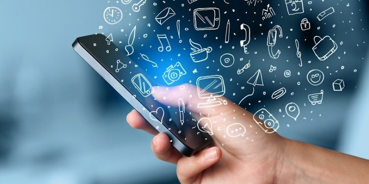 التطبيقات الذكية