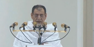 اللهم أشبع جائعهم واكفهم شر أعدائهم.. دعاء خطيب عرفة للفلسطينيين