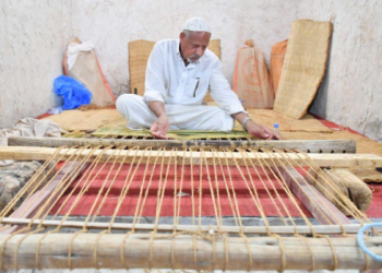 صناعة الحصير في السعودية.. تراث حي يلامس روح العصر