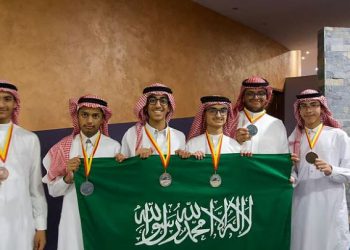 ستة أبطال سعوديين