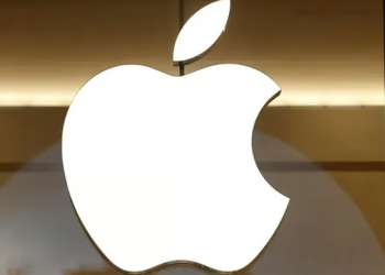 أبل تؤجل إطلاق “سيري” المدعوم بالذكاء الاصطناعي إلى 2026: “لا نريد أن نكون أول من يخطئ”