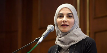 الطبيبة السعودية حياة سندي