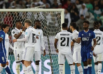 الريال ضد الهلال.. جونزالو يسدد والهلال يتعادل.. فيديو