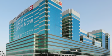 عملية دقيقة تنهي معاناة شاب من الشلل والتنميل في مستشفى سليمان الحبيب بجدة