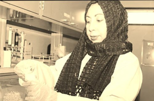 تفاعل السعودية - "بنات المملكة" سهاد باحجري الكندي.. ابنة أول كيميائي في السعودية وأول امرأة سعودية تحصل على جائزة دولية بالبحث العلمي