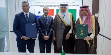 السعودية وبنما تعززان التعاون في مجال النقل الجوي