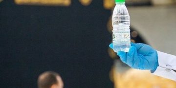 عبوة واحدة.. تعليمات خاصة بشحن ماء زمزم لضمان رحلة ميسّرة وآمنة