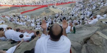 ترجمة خطبة عرفة بـ 34 لغة.. رسالة تسامح من السعودية تُصل إلى العالم