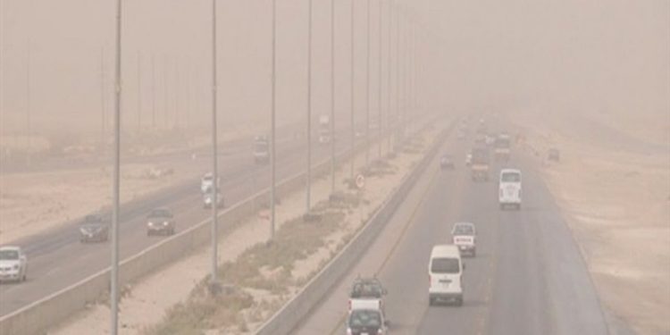 طقس السعودية اليوم.. رياح نشطة وأتربة مثارة على عدة مناطق والأمطار الرعدية تتواصل في جازان وعسير