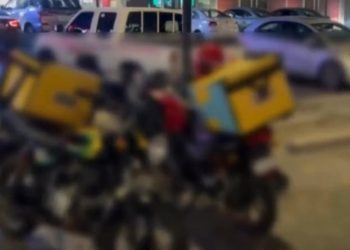 وزارة البلديات تبدأ إلزام المنشآت بالحصول على “تصريح التوصيل المنزلي” عبر منصة “بلدي”