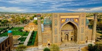 أوزبكستان تتيح 30 يومًا بلا تأشيرة للسعوديين