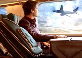 %78 من السعوديين يختارون السفر الفردي.. إليك 5 وجهات تستحق أن تبدأ منها رحلتك