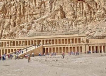 معابد فرعونية وتجارب لا تُنسى.. الأقصر تتألق وتستقبل الزوّار من كل أنحاء العالم 