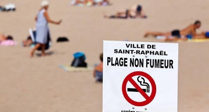 قبل رحلتك إلى فرنسا هذا الصيف… انتبه لهذه التعليمات الجديدة حول التدخين