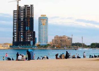 شاطئ المستقبل بجدة.. وجهة مناسبة للعائلات والأنشطة المائية خلال صيف 2025