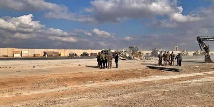 انفجارات عنيفة تهز قاعدة “عين الأسد” الأمريكية في العراق وسط استنفار أمني مشدد