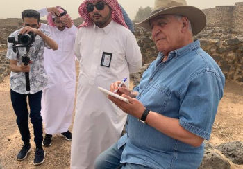 زاهي حواس لـ “تفاعل السعودية”: خطوات الإنسان الأولى بالجزيرة العربية تعود إلى آلاف السنين قبل الميلاد