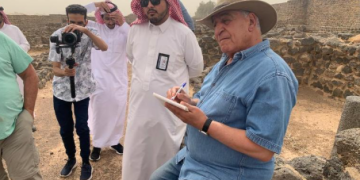 زاهي حواس لـ “تفاعل السعودية”: خطوات الإنسان الأولى بالجزيرة العربية تعود إلى آلاف السنين قبل الميلاد