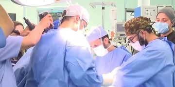 نجاح المرحلة الرابعة من عملية فصل التوأم السيامي السوري في الرياض