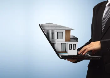 كيف غيّر السوق الإلكتروني العقاري طريقة شراء وبيع العقارات؟
