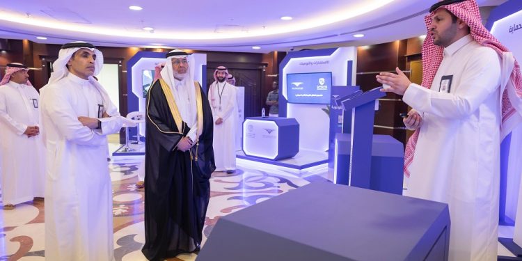 الهيئة العامة لعقارات الدولة تستضيف المعرض المتنقل للأمن السيبراني لتعزيز الوعي الرقمي