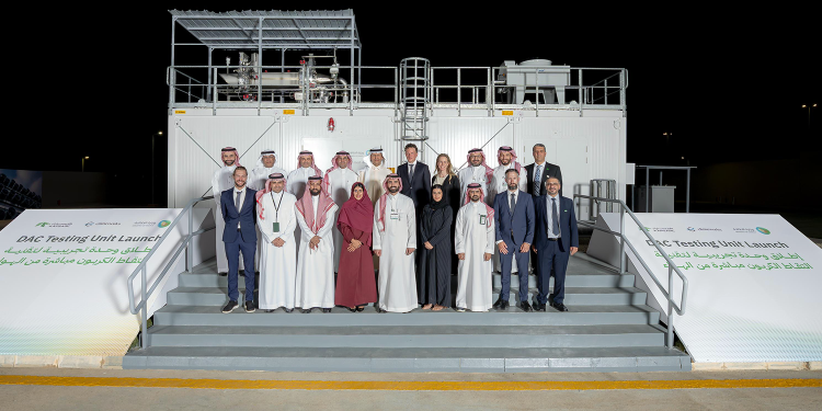 السعودية تطلق أول وحدة اختبار لتقنية التقاط الكربون من الهواء مباشرة في مركز كابسارك