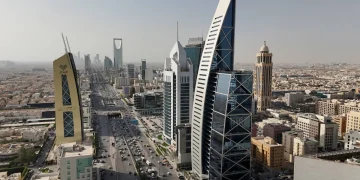 الاقتصاد السعودي يسجل نموًا بنسبة 3.9% في الربع الثاني 2025 بدعم من الأنشطة غير النفطية