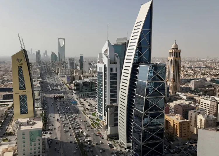 الاقتصاد السعودي يسجل نموًا بنسبة 3.9% في الربع الثاني 2025 بدعم من الأنشطة غير النفطية