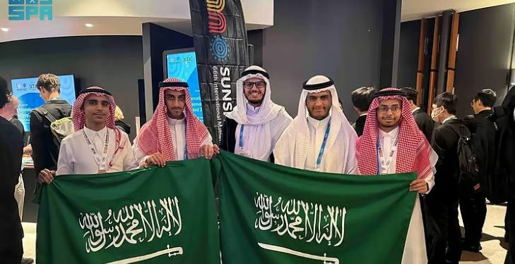 السعودية تحقق 7 جوائز دولية في أولمبياد الرياضيات والمعلوماتية 2025