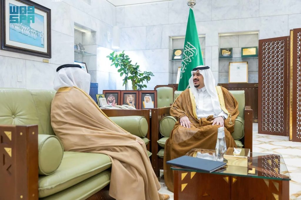 نائب أمير الرياض يستعرض جهود الهيئة العامة لعقارات الدولة في تعزيز التنمية المستدامة