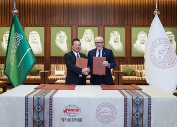 شركة الدرعية توقّع عقداً بقيمة 5.75 مليارات ريال لتطوير "أرينا الدرعية