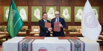 شركة الدرعية توقّع عقداً بقيمة 5.75 مليارات ريال لتطوير "أرينا الدرعية