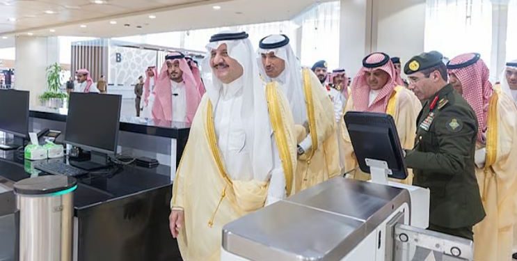 نقلة نوعية في الطيران السعودي.. أمير الشرقية يدشّن استراتيجية مطارات الدمام ومشاريع تطويرية بـ1.6 مليار ريال
