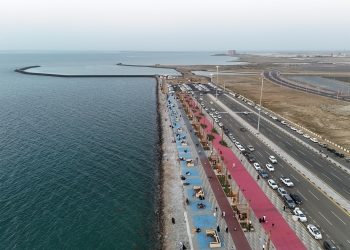 من الشاطئ الشمالي إلى بيش.. جولة في أجمل شواطئ جازان الساحرة