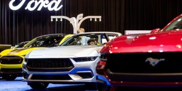 بسبب رفع الرسوم الجمركية.. فورد تتوقع خسائر تصل لـ3 مليارات دولار في 2025