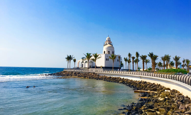 الواجهات البحرية وحدائق جدة العامة