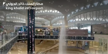 إنجاز سعودي جديد.. مطار الملك خالد الدولي الأول عالميًا في الالتزام بمواعيد الرحلات لشهر يونيو 2025