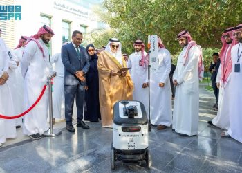 “النقل” تطلق تجربة التوصيل بالمركبات ذاتية القيادة بالشراكة بين جاهز وروشن