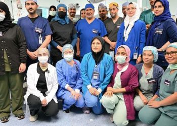 إنجاز طبي جديد بالسعودية.. نجاح عملية فصل التوأم السوري “سيلين وإيلين” بعد جراحة استمرت 8 ساعات