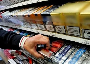 قرار منع بيع التبغ في البقالات