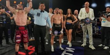 ديكنز يصعق باتيرغازييف بالضربة القاضية في الجولة الرابعة ويُتوَّج بلقب IBA.Pro في إسطنبول