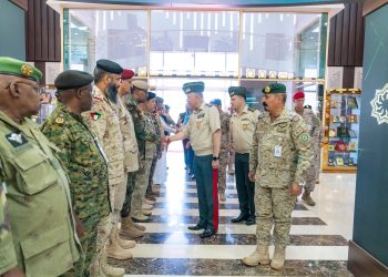 أمين عام التحالف الإسلامي يستقبل النائب الأول لوزير الدفاع ورئيس أركان الجيش الأذربيجاني