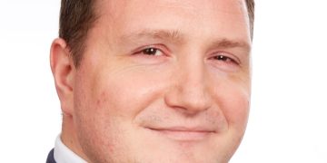 “فيناسترا” تحث القطاع المصرفي على التحديث لتعزيز النمو وزيادة الربحية في تمويل الشركات الصغيرة والمتوسطة