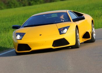 الأصفر يتفوّق.. ما هي أفضل ألوان السيارات التي تحافظ على قيمتها عند إعادة البيع؟