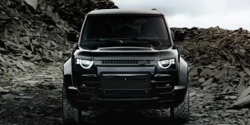 ديفندر أوكتا بلاك 2025 في السعودية