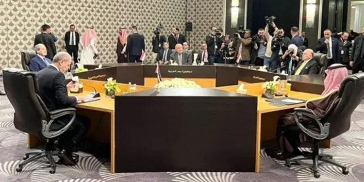 وزراء خارجية السعودية و10 دول عربية وإقليمية يؤكدون دعم أمن سوريا ووحدتها