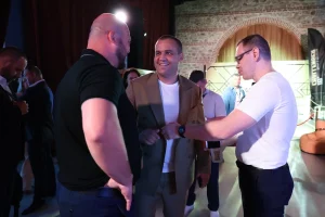 تفاعل السعودية - الاتحاد الدولي يعلن انطلاق "العصر الذهبي" للملاكمة من إسطنبول