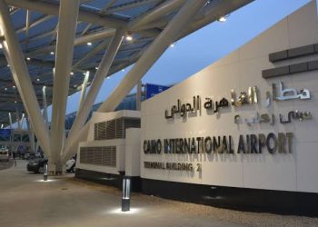 بعد عطل مطار القاهرة المفاجئ.. هل يؤثر انقطاع الإنترنت على سلامة الطيران؟