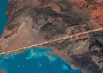 “ذا لاين” تحت المجهر.. مراجعة استراتيجية لمشروع نيوم الطموح