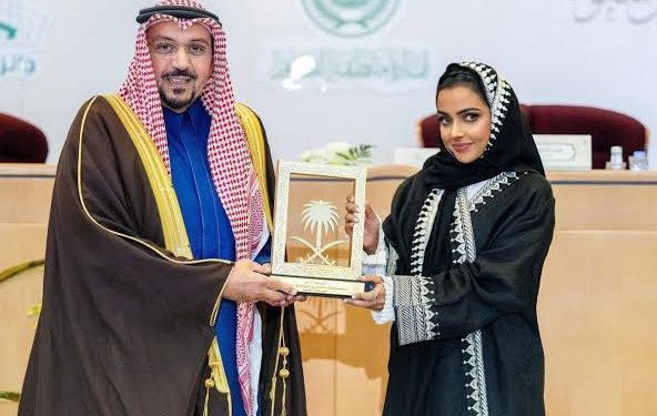 بـ3 ملايين مشاهدة.. نجلاء جان مؤثرة سعودية تتصدر المشهر السياحي بأرقام قياسية